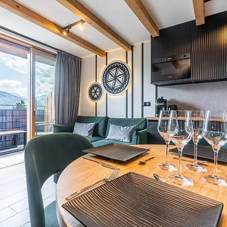 Szczyt Marzen 6 Apartzakop شقة كوشتيليسكا